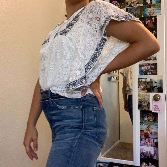 crocheted blouse - Picture 3 of 3